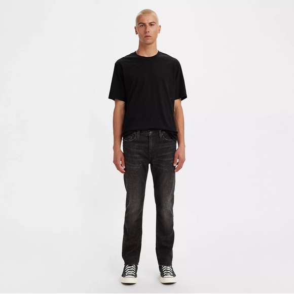 LEVI JEANS - Picture 1 of 4